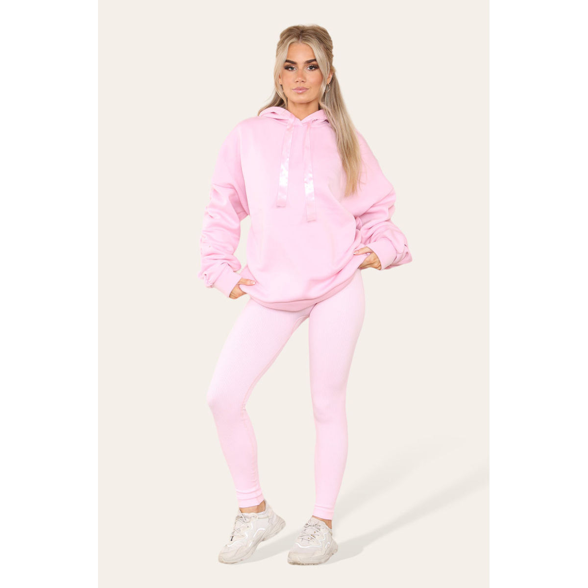 Stylish Plus Size Ruched Sleeve Hoodie with Satin Ribbon - Comfortable & Warm