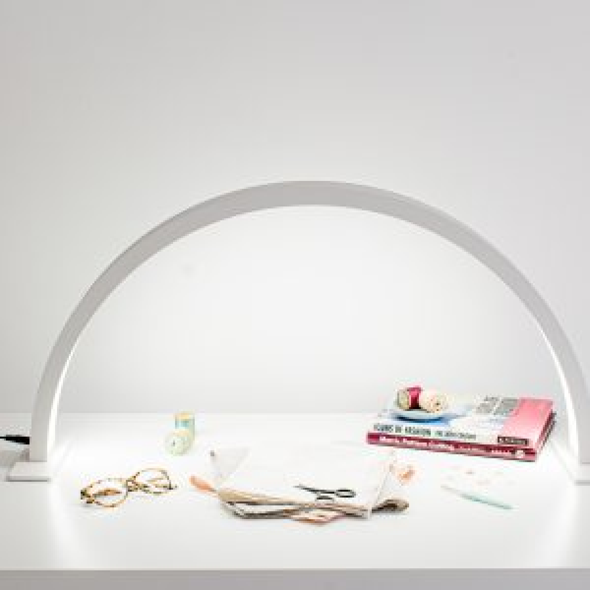 Desk Curve Lamp