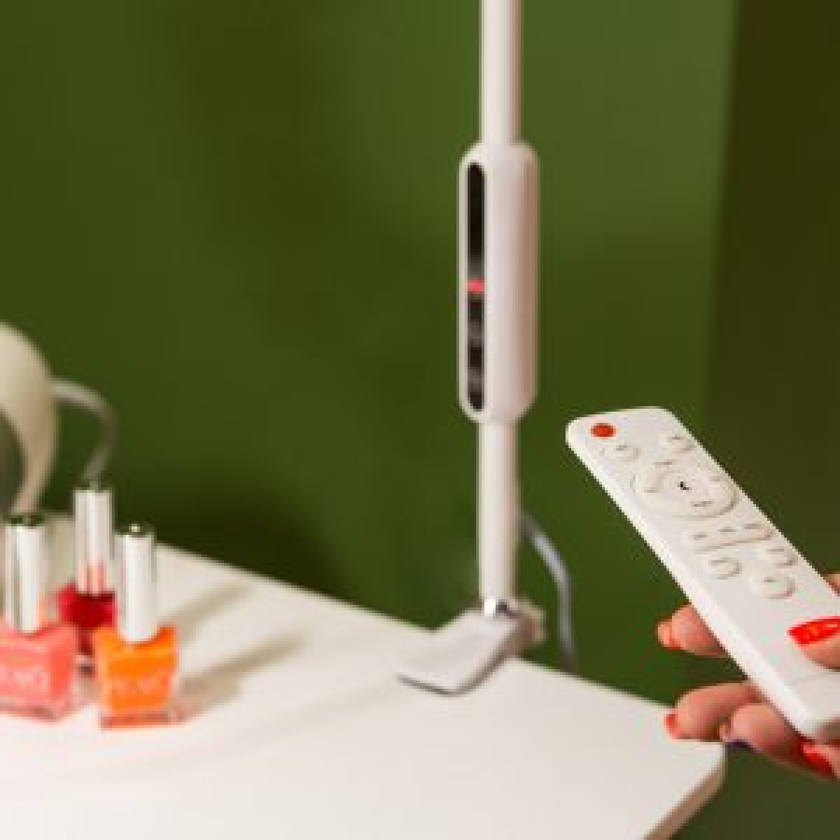 Native Lighting Lumina LED Desk Lamp, with Remote Control & Adjustable Brightness/Colour Levels