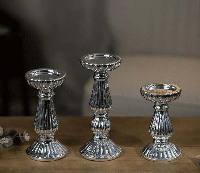 Staggered Pillar Christmas Candle Holder Set 3pc