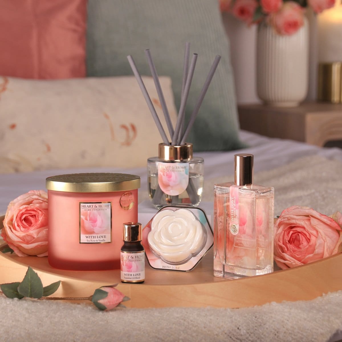 Heart & Home With Love Mini Soy Candle & Carousel - The Perfect Gift