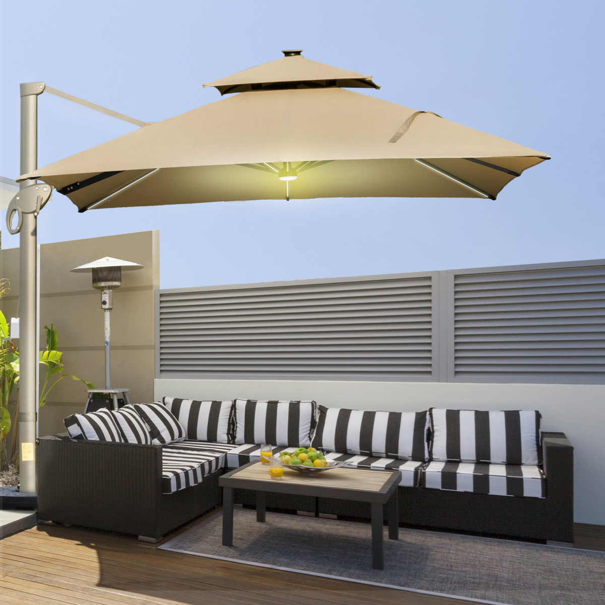 Outsunny 3 x 3(m) Cantilever Umbrella Power Bank Solar Cold