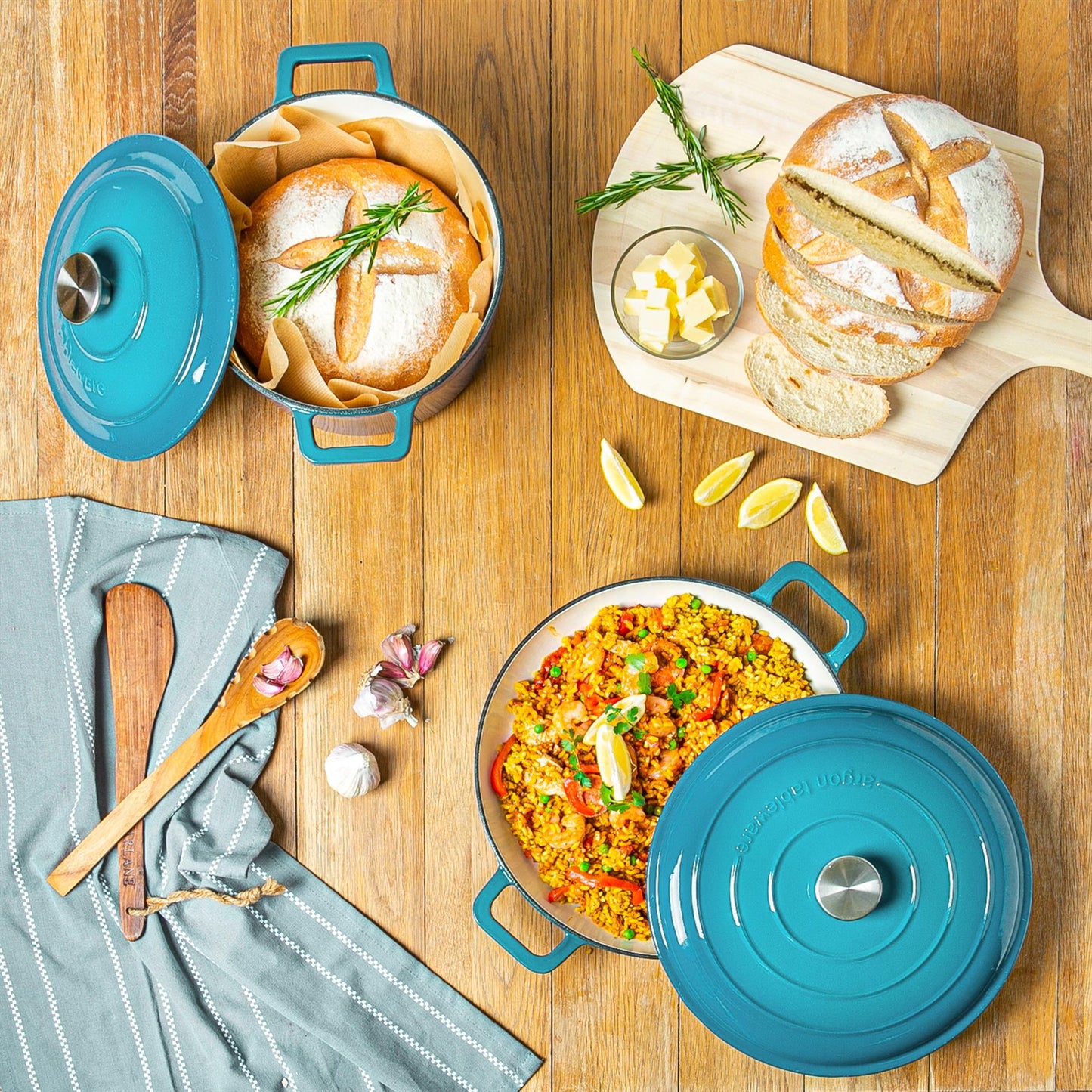 2.3L Teal Ombre Cast Iron Shallow Casserole Dish