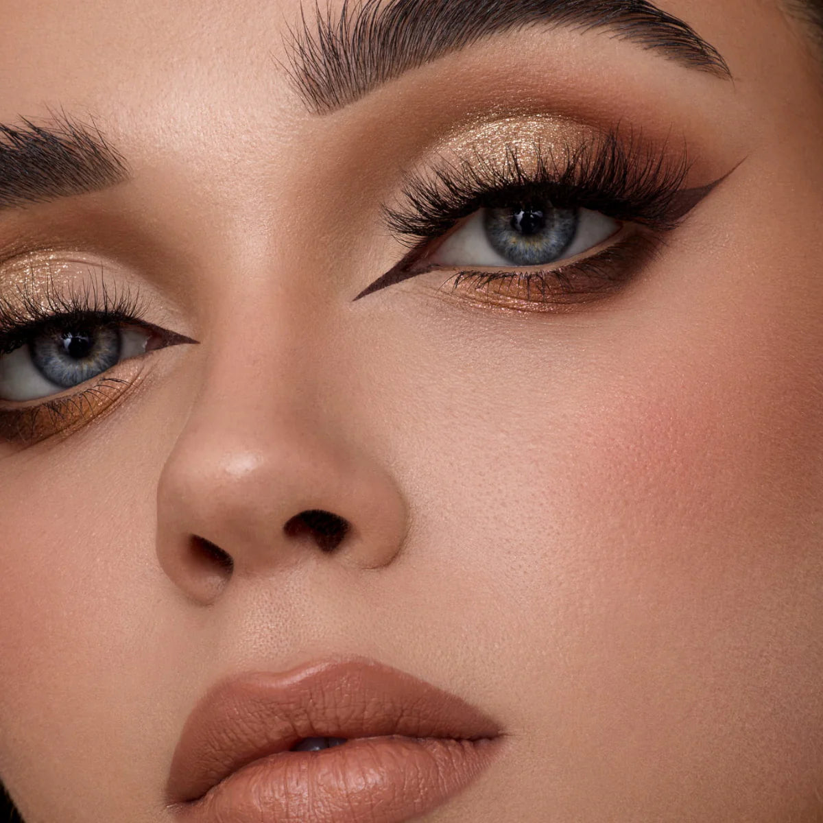 Affect Classic Novel Mini Eyeshadow Palette
