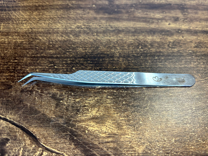 Angled Fibre Grip Volume Tweezers – Ideal for Handmade Fans in silver and now pink!