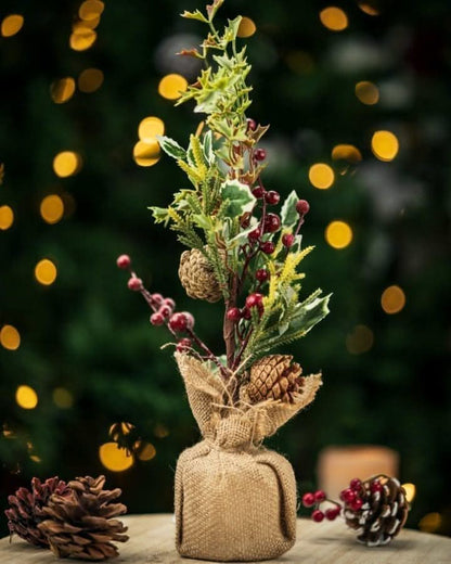 Pine Cone Berries Mini Artificial Tree Decoration