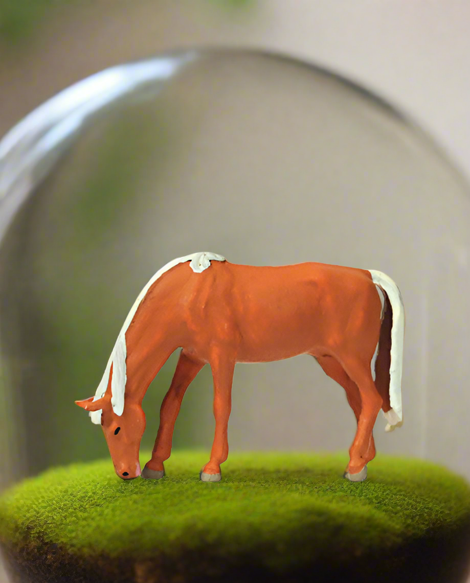 Horse Grazing Figure Terrarium Figures 29530