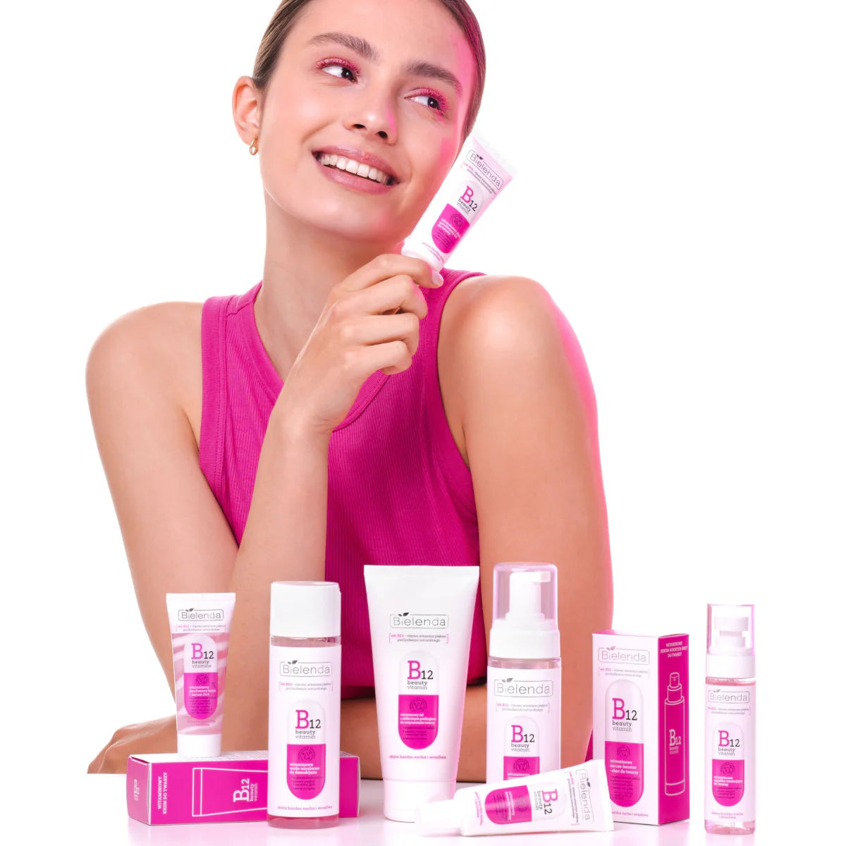 Bielenda B12 Beauty Vitamin Face Cleansing Gel with Peeling