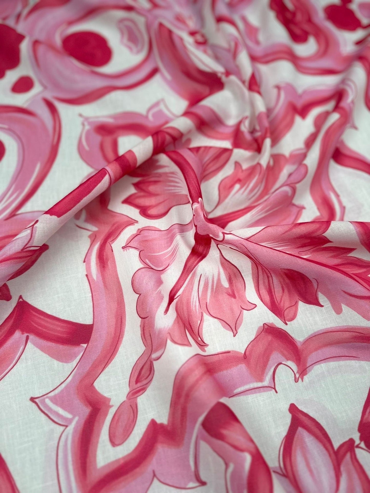 Big Majolica Pattern Fabric