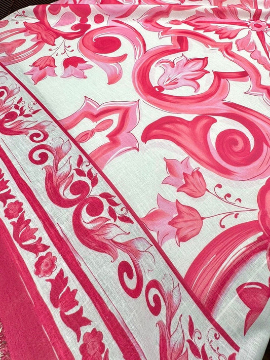 Big Majolica Pattern Fabric