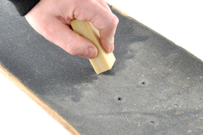 Venom Skateboard Griptape Cleaner