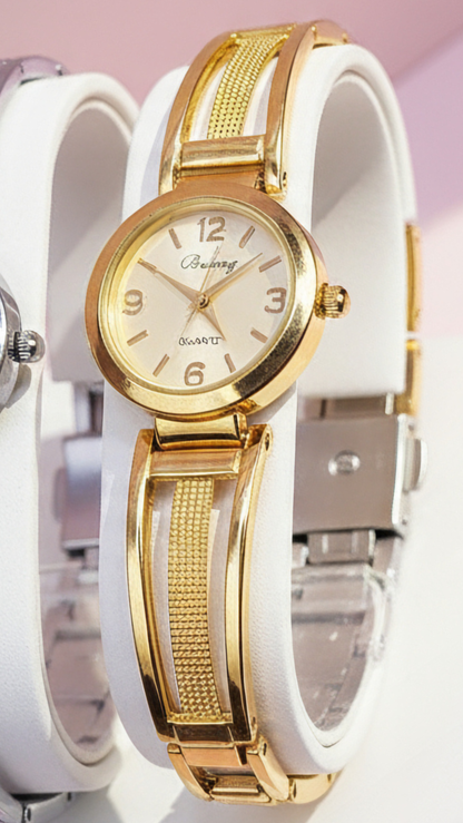 Cut Out Round Quartz Movement Watch