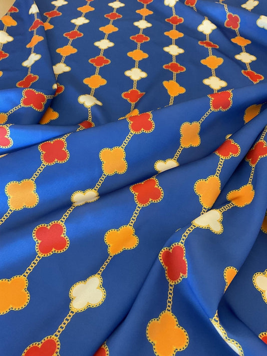 Navy Blue Clover Chain Pattern Fabric