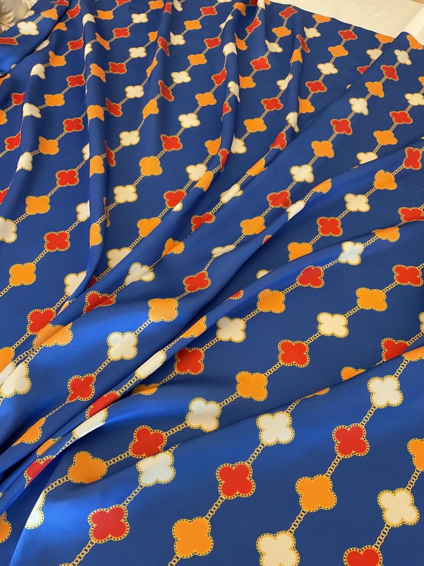 Navy Blue Clover Chain Pattern Fabric