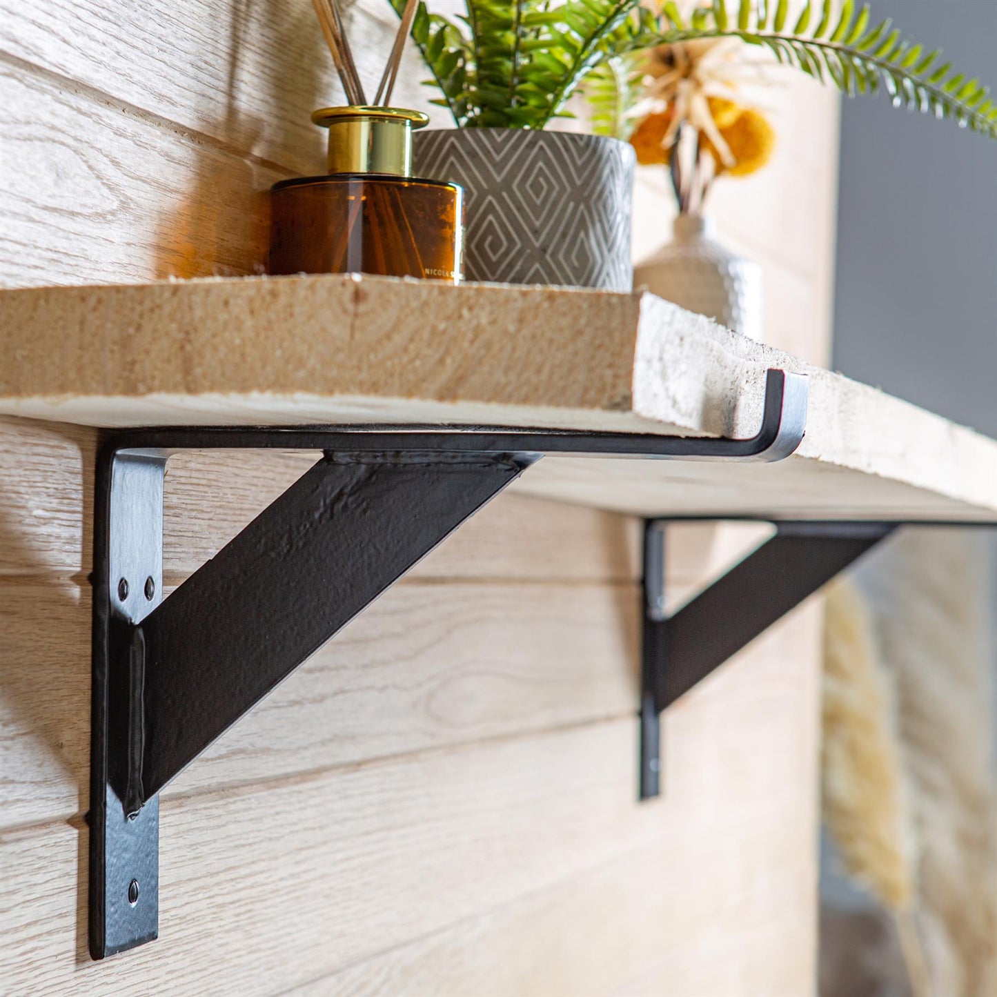 240mm Gallows Style Scaffold Board Shelf Bracket