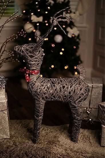 Christmas Woven Decorative Dancer Reindeer
