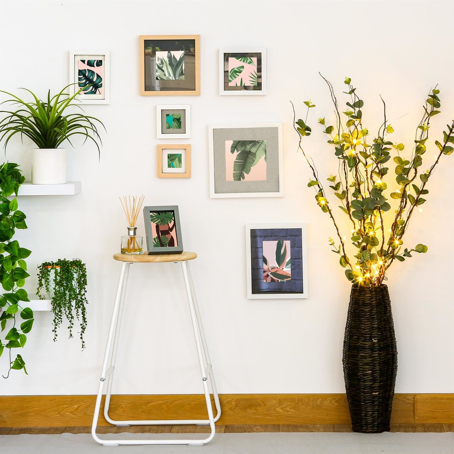 4" x 4" Picture Mounts for 8" x 8" Frame - Pack of 10