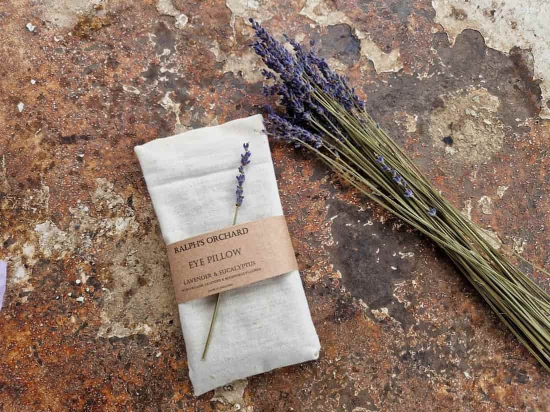 Lavender Eye Pillow – Aromatherapy for Sleep, Yoga & Headache Relief