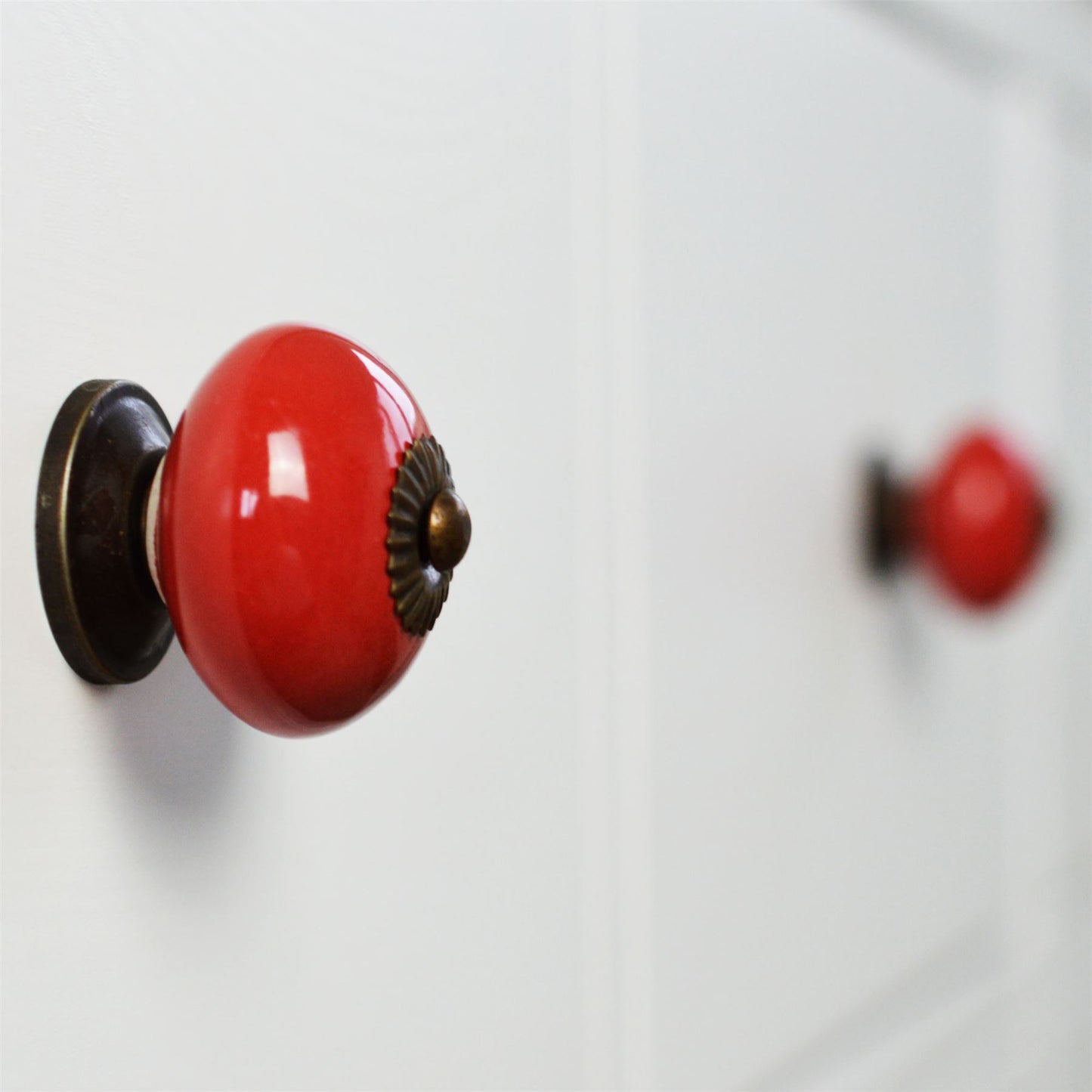Round Ceramic Cabinet Knob