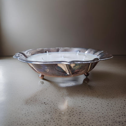 Flower-Shaped Bowl Candle