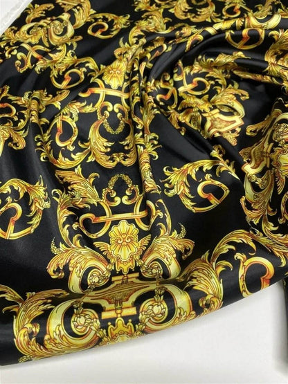 Gold Baroque Pattern Fabric in Black and Gold Elegant