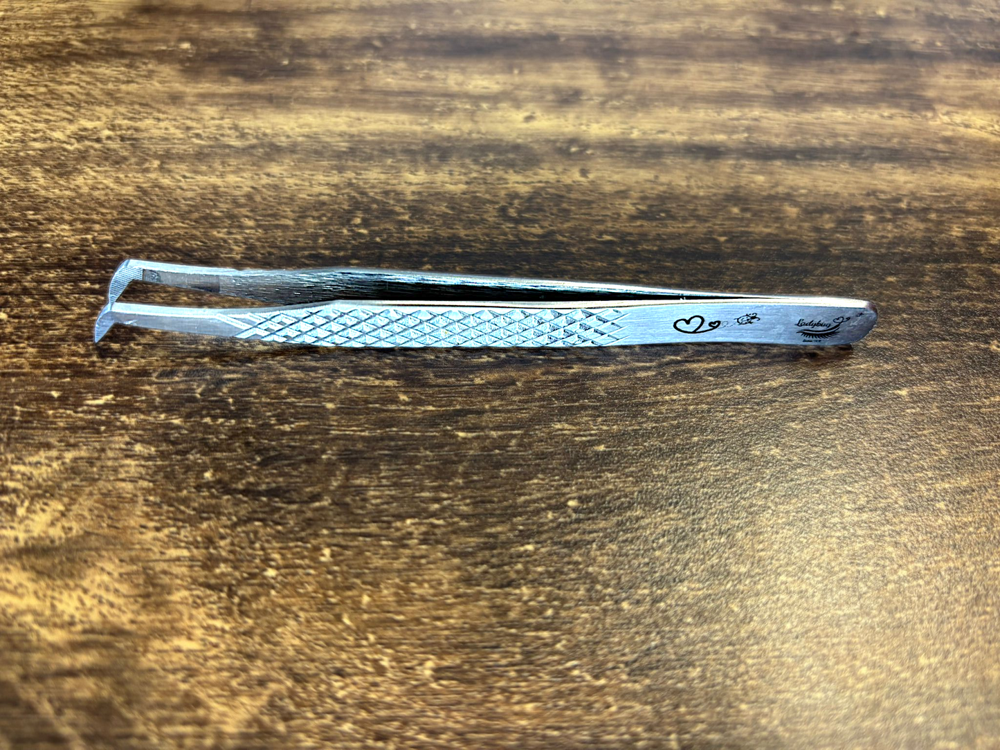 Halo 90 Tweezers with Fibre Grip – Perfect for Promade, Classic & Volume Lashes