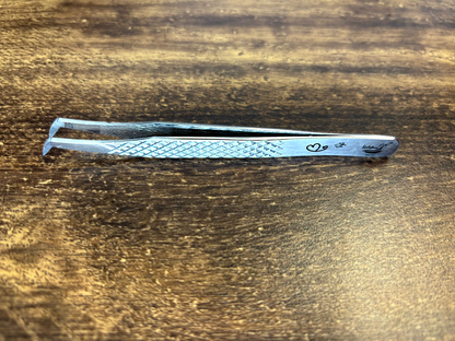 Halo 90 Tweezers with Fibre Grip – Perfect for Promade, Classic & Volume Lashes