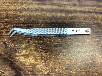 Halo 90 Tweezers with Fibre Grip – Perfect for Promade, Classic & Volume Lashes
