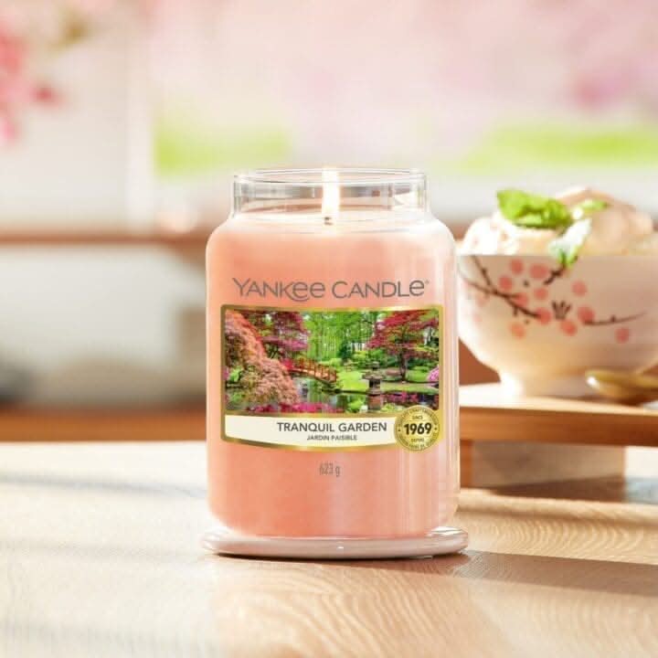 Tranquil Garden Large Yankee Candle Jar (623g)