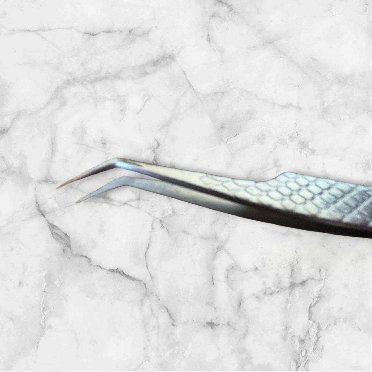 New Style 45 Degree Fibre Grip Tweezers – Versatile for Isolation & Fans