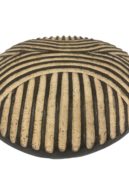 Cameroon Shield Round - (59.3)