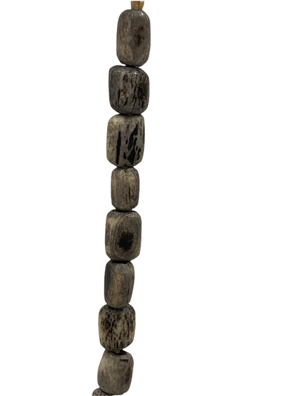 Kenya Beads Necklace - Square grey bead (48.3)