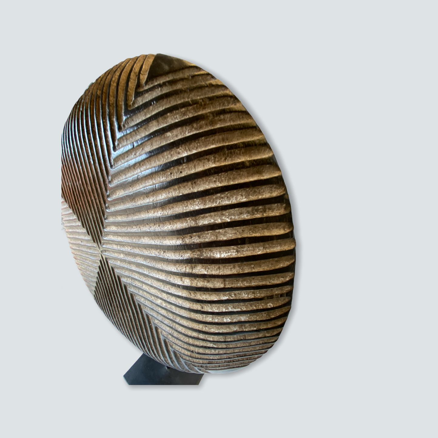 Cameroon Wooden Shield - L (04)