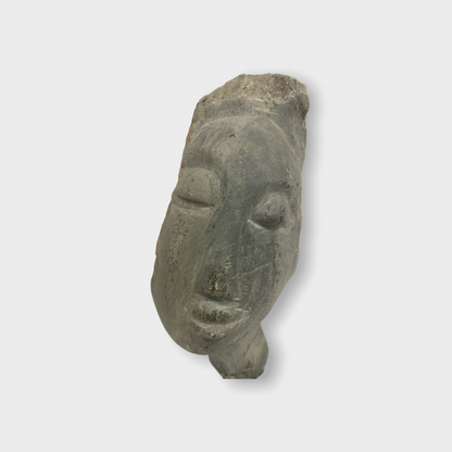 Stone head sculpture by Rizimu Chiwawa Zimbabwe (3007)