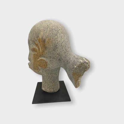 Stone head sculpture by Rizimu Chiwawa Zimbabwe (3002)