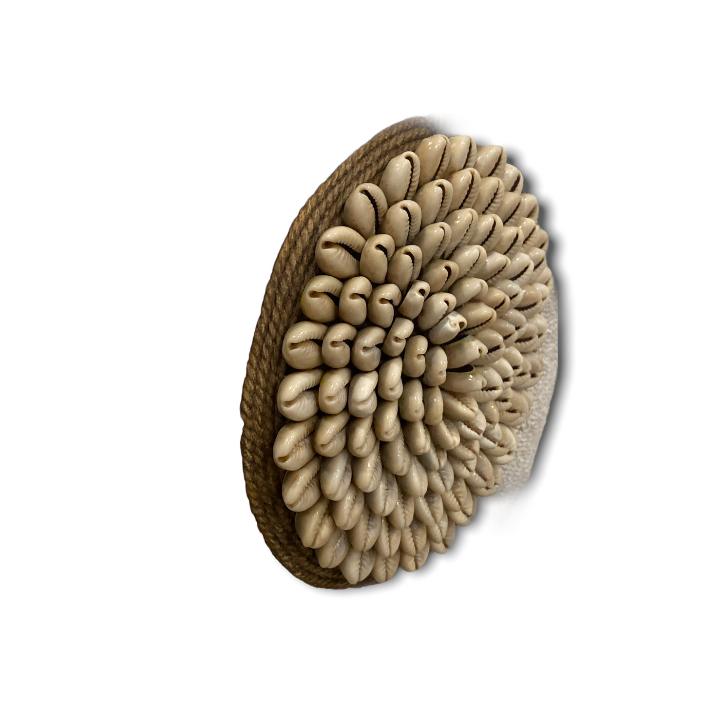 Cameroon Shield Round White with shells
