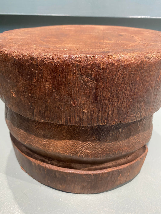 Yoruba hand carved Stool (02)
