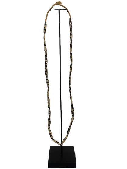 Kenya Beads Necklace - Long brown bead (48.2)