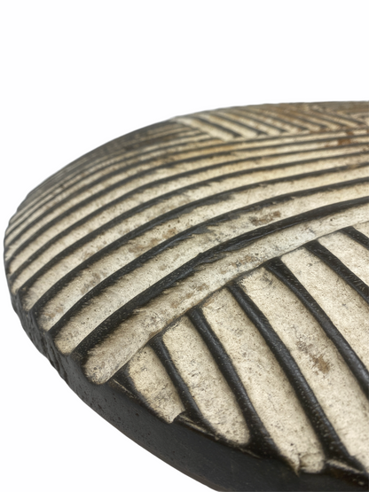 Cameroon Shield -L - 54cm