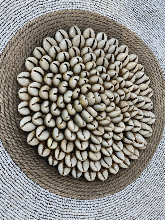 Cameroon Shield -  L - 55cm - White