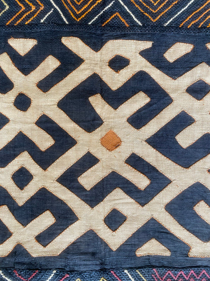 Kuba cloth old - Congo (03)