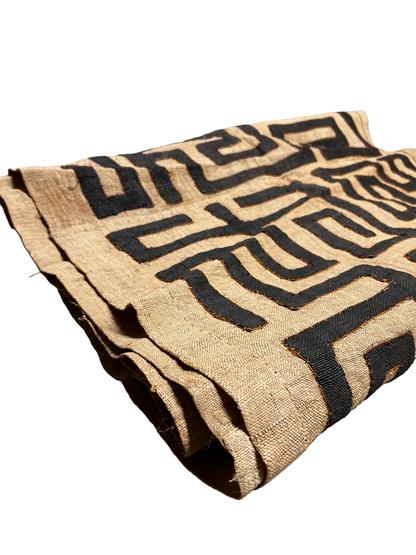 Kuba cloth - Democratic Republic of Congo 87.01
