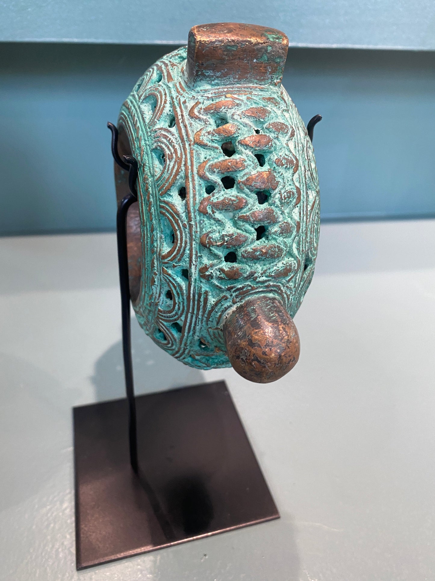 Benin Bangle - Round (38.02)