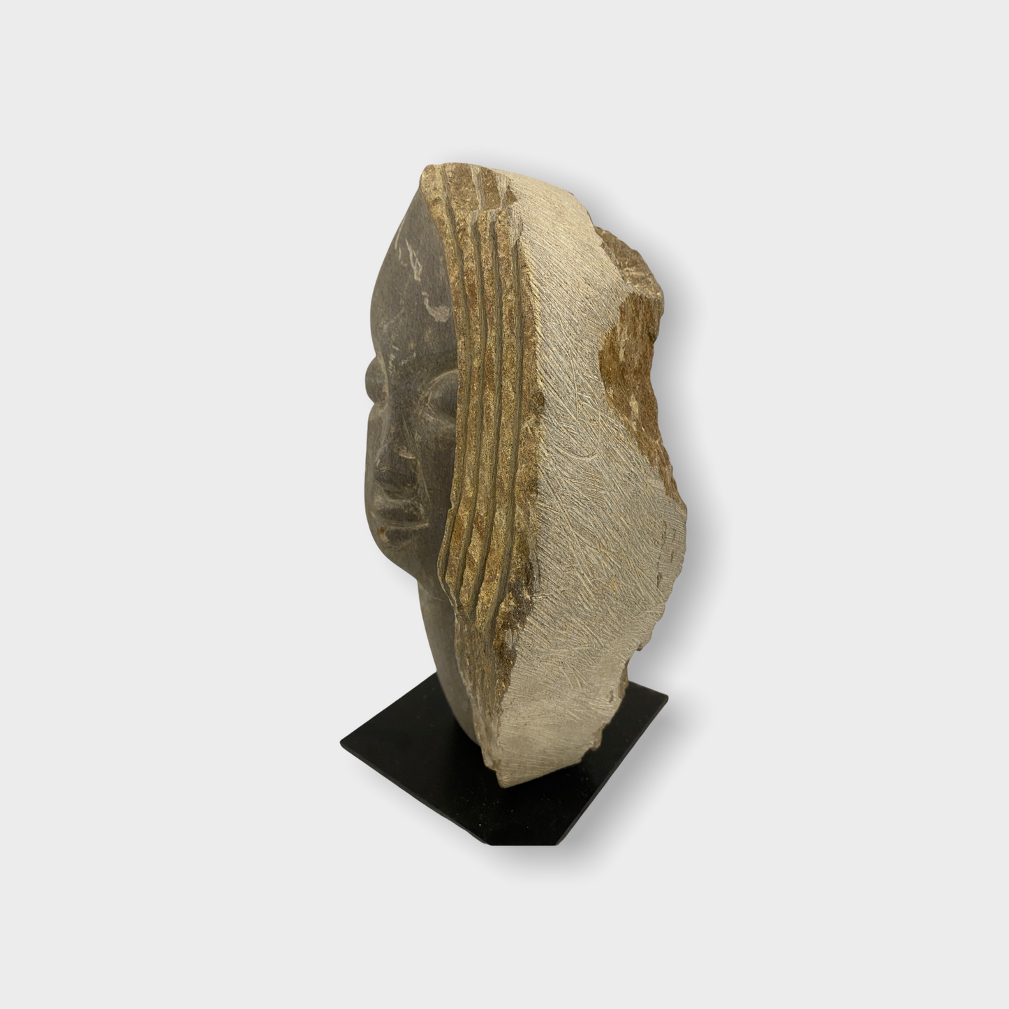 Stone head sculpture by Rizimu Chiwawa Zimbabwe (3003)