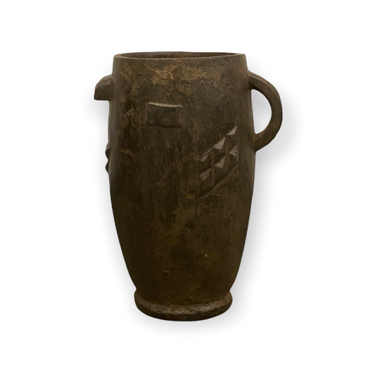 Zulu Milk Jug - hand carved (02)