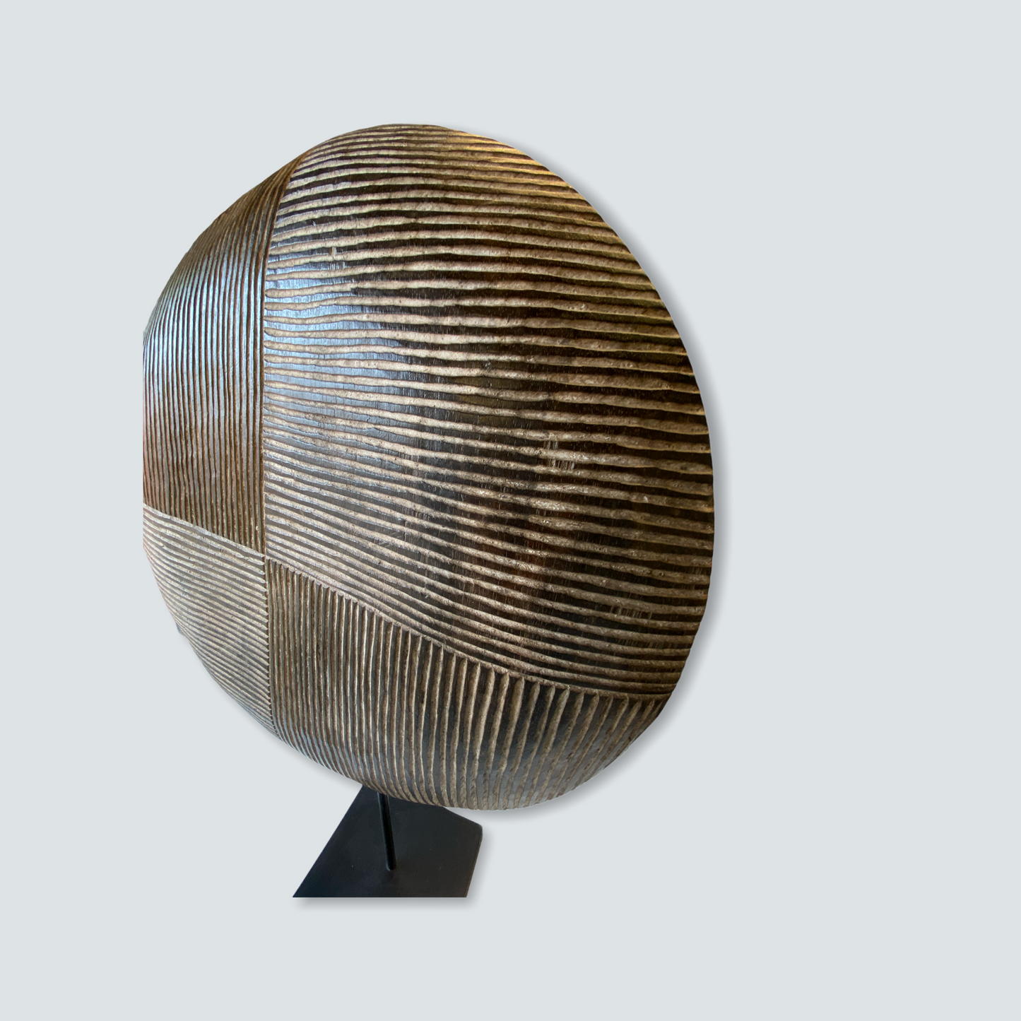 Cameroon Wooden Shield - L (06)