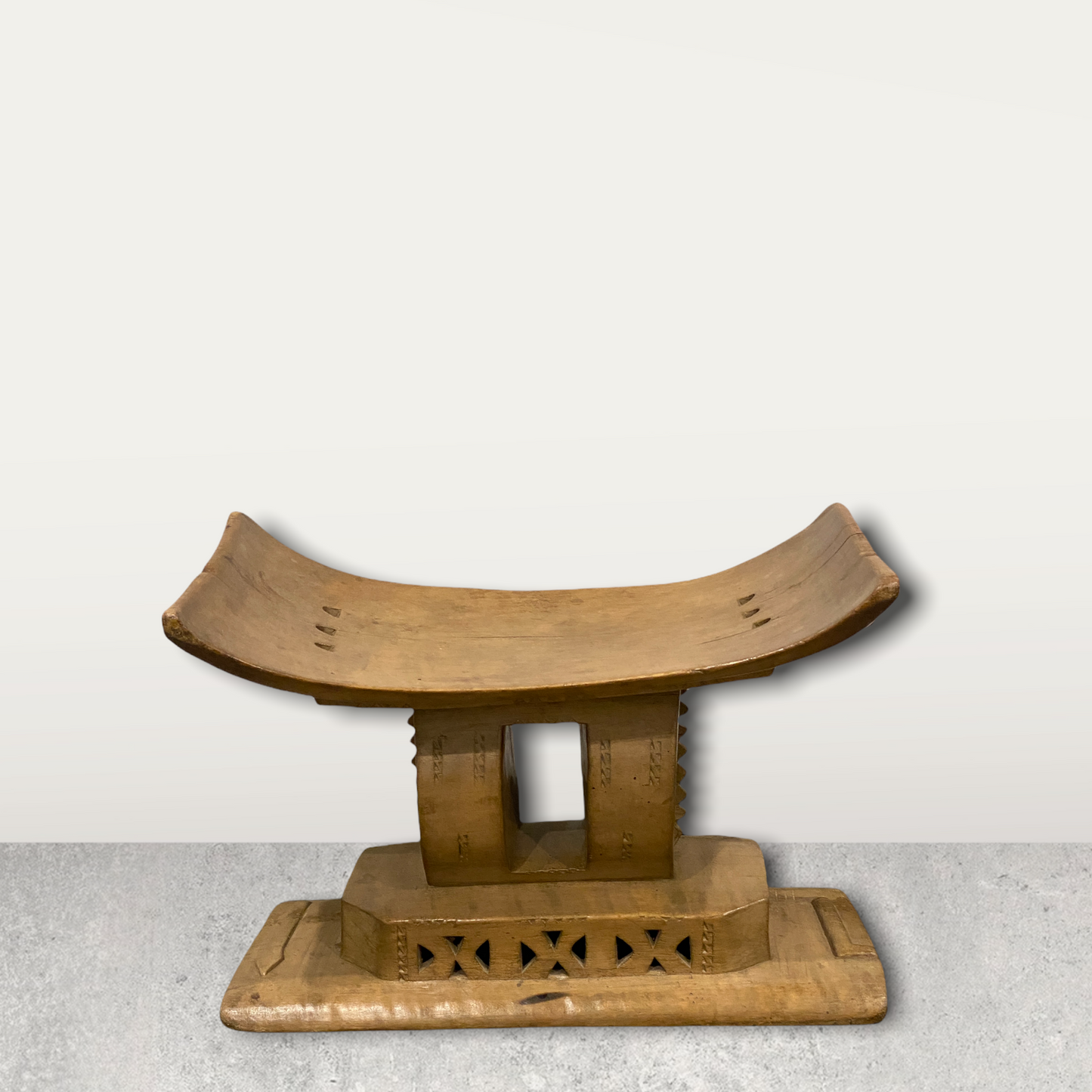 Ashanti Stool - Large (04)