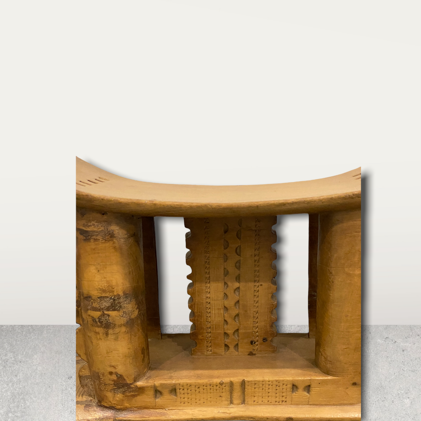 Ashanti Stool - Medium (10)