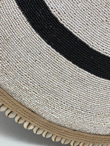 Cameroon Shield - L - 55cm - Black & White