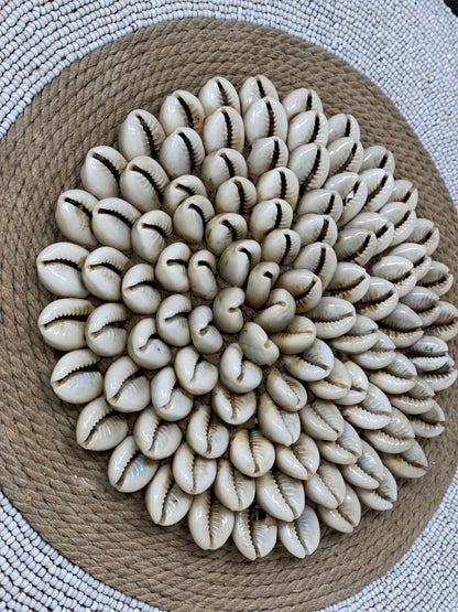 Cameroon Shield - L - 55cm - Black & White